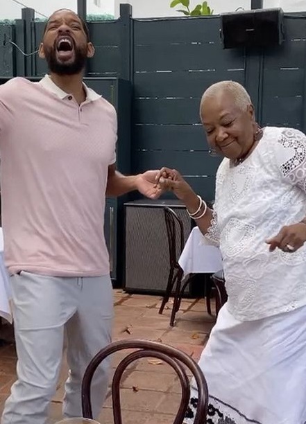 Will Smith & Caroline Bright