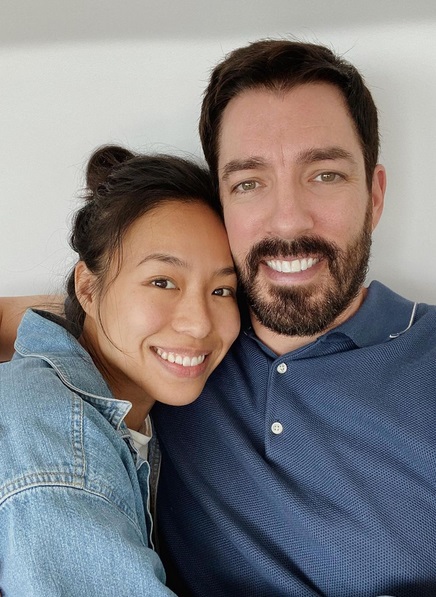 Linda Phan & Drew Scott