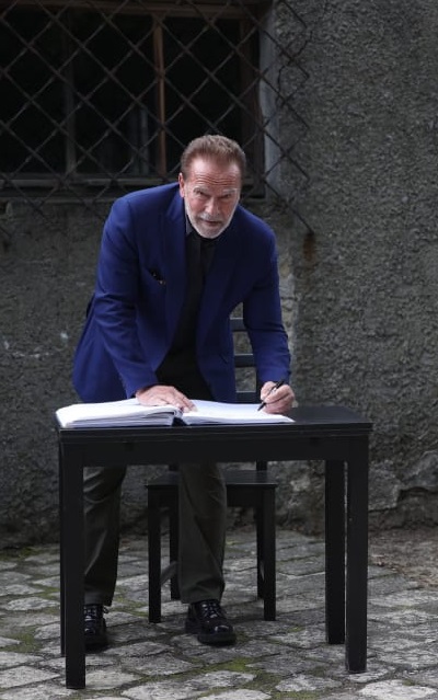 Arnold Schwarzenegger