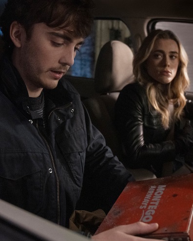 Ty Doran & Melissa Roxburgh (29)