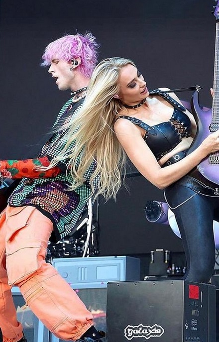 Machine Gun Kelly & Sophie Lloyd