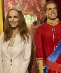 Princesės Kate ir princo William vaškinės figūros