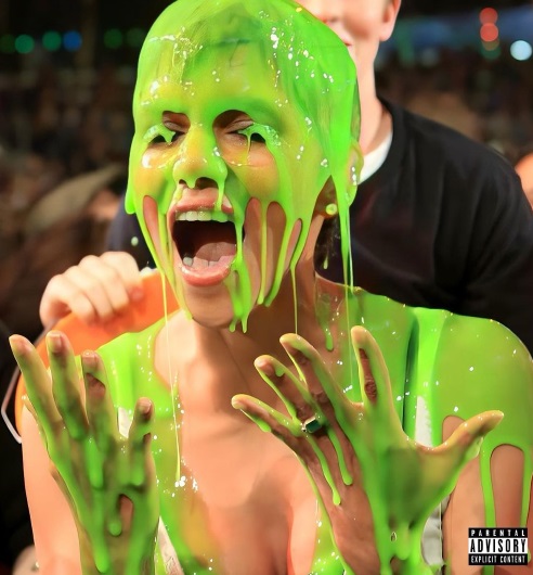 Halle Berry @ Drake & SZA „Slime You Out“ CD