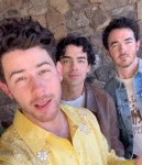 "Jonas Brothers"