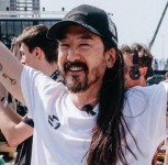 Steve Aoki