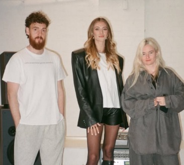 "Clean Bandit" & Leony (v.)