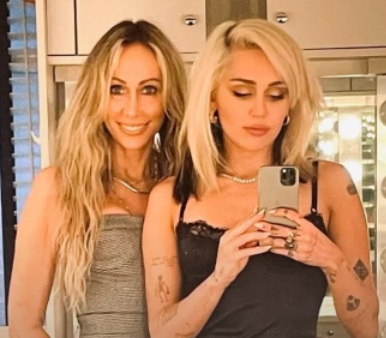 Tish & Miley Cyrus