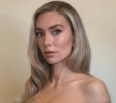 Vanessa Kirby