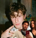 Shawn Mendes / Neymar Jr. ir Bruna Marquezine