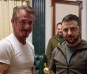 Sean Penn ir Volodymyr Zelenskyy