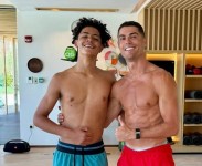 Cristiano Júnior ir Cristiano Ronaldo