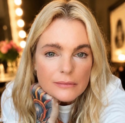 Erika Eleniak