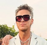 Robbie Williams