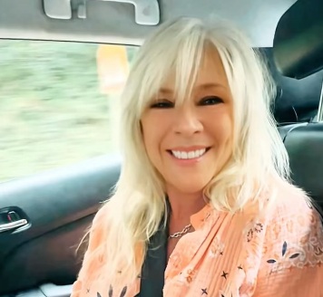 Samantha Fox