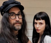 Sean Ono Lennon ir Charlotte Kemp Muhl