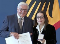 Frank-Walter Steinmeier ir Nana Mouskouri